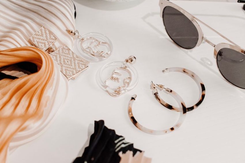 The Smart Shopper’s Guide to Gold Jewelry Under 0 The Smart Shopper’s Guide to Gold Jewelry Under 0