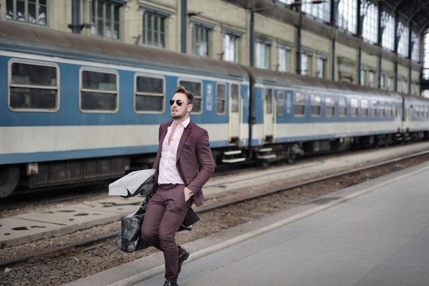 Ministry Of Supply Vs Athleta Hybrid Office Workwear: Ministry of Supply vs. Athleta: Which Performs Better for the Hybrid Office? Ministry Of Supply Vs Athleta Hybrid Office Workwear: Ministry of Supply vs. Athleta: Which Performs Better for the Hybrid Office?
